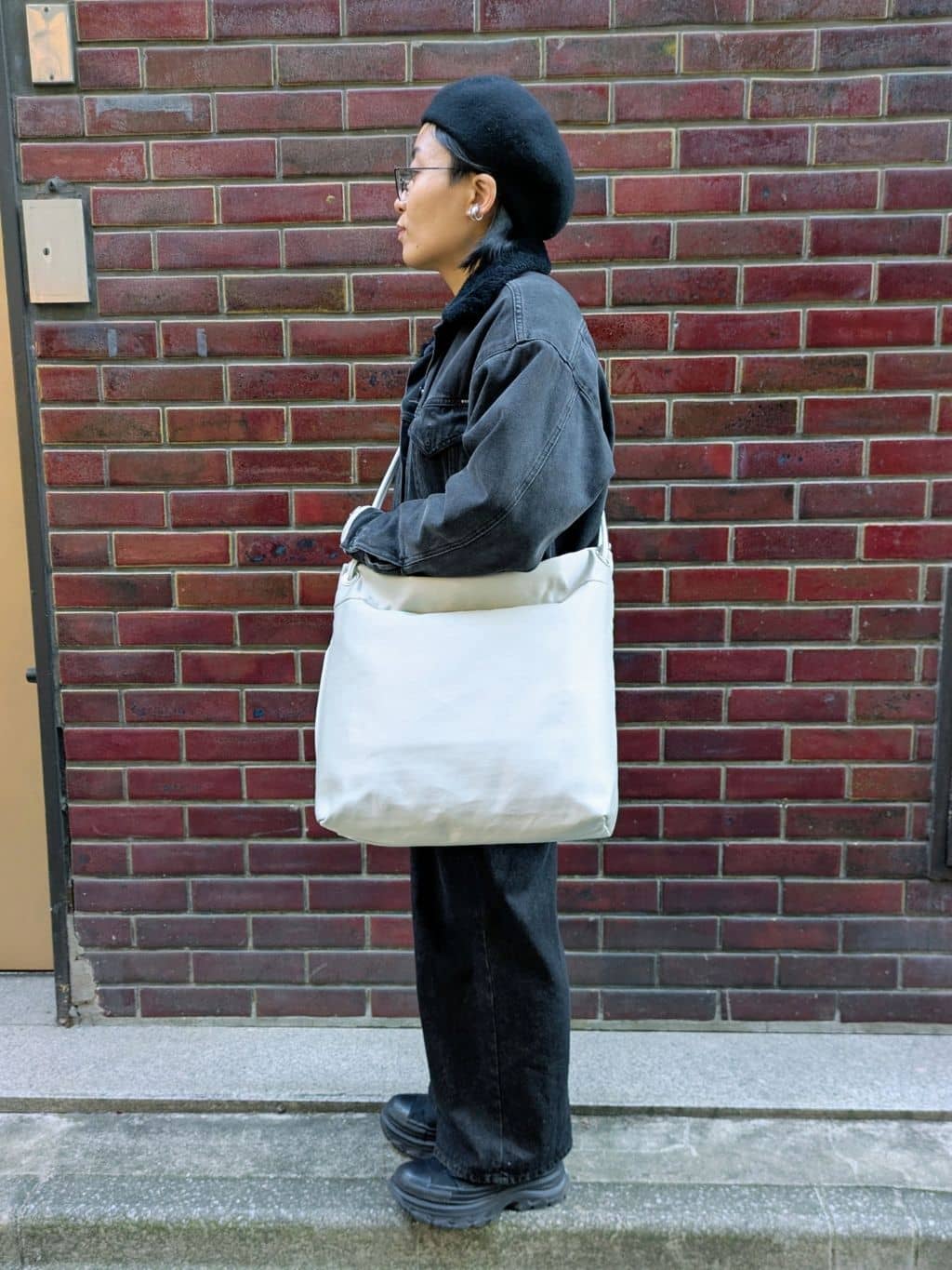 MTさんの「HIROKO HAYASHI｜ENORME RASO（エノルメ ラーゾ）ショルダーバッグ」を使ったコーディネート