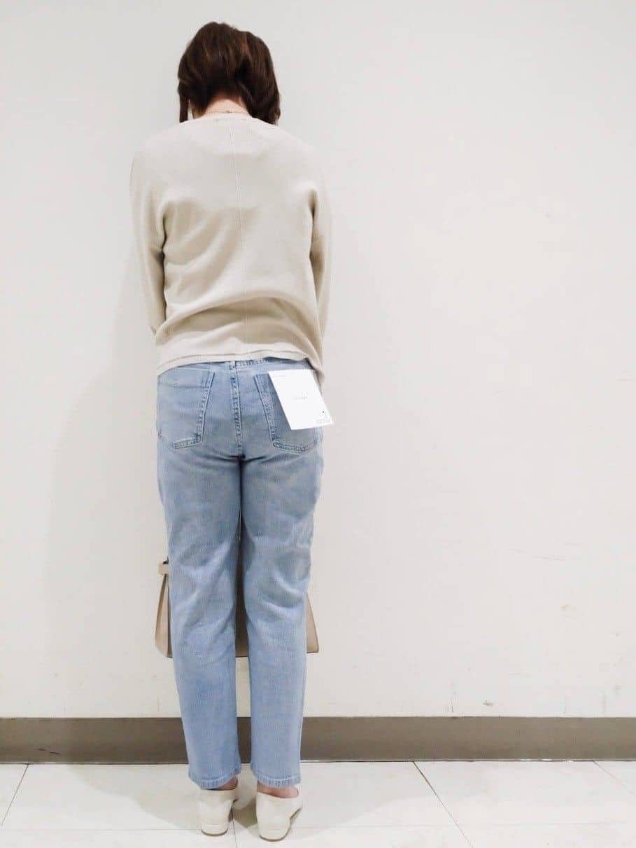 あらーさんの「OPAQUE.CLIP｜◆Y字リングフェイクパールネックレス」を使ったコーディネート
