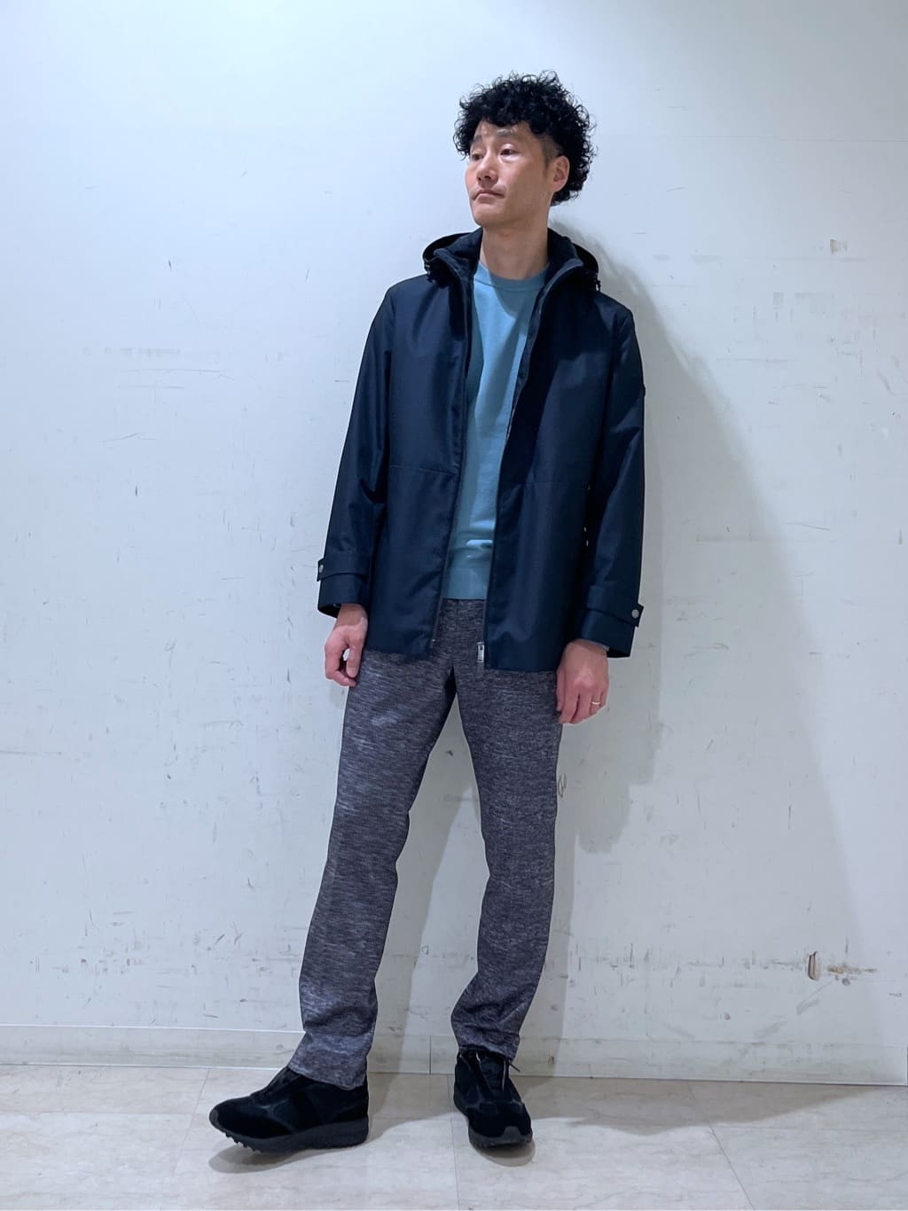 mutoさんの「TAKEO KIKUCHI｜【ONOFF対応】TRダブルニット ストレッチパンツ」を使ったコーディネート