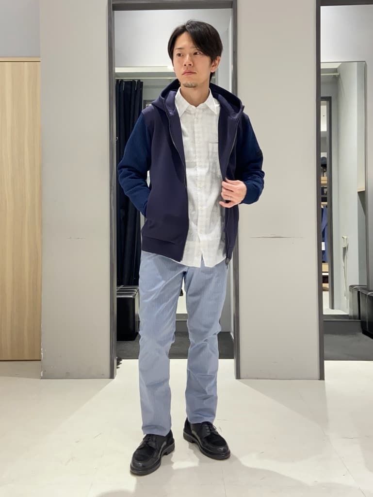 わいずみさんの「TAKEO KIKUCHI｜【全7サイズ&times;8色展開！】トップマルチヘリンボン パンツ」を使ったコーディネート