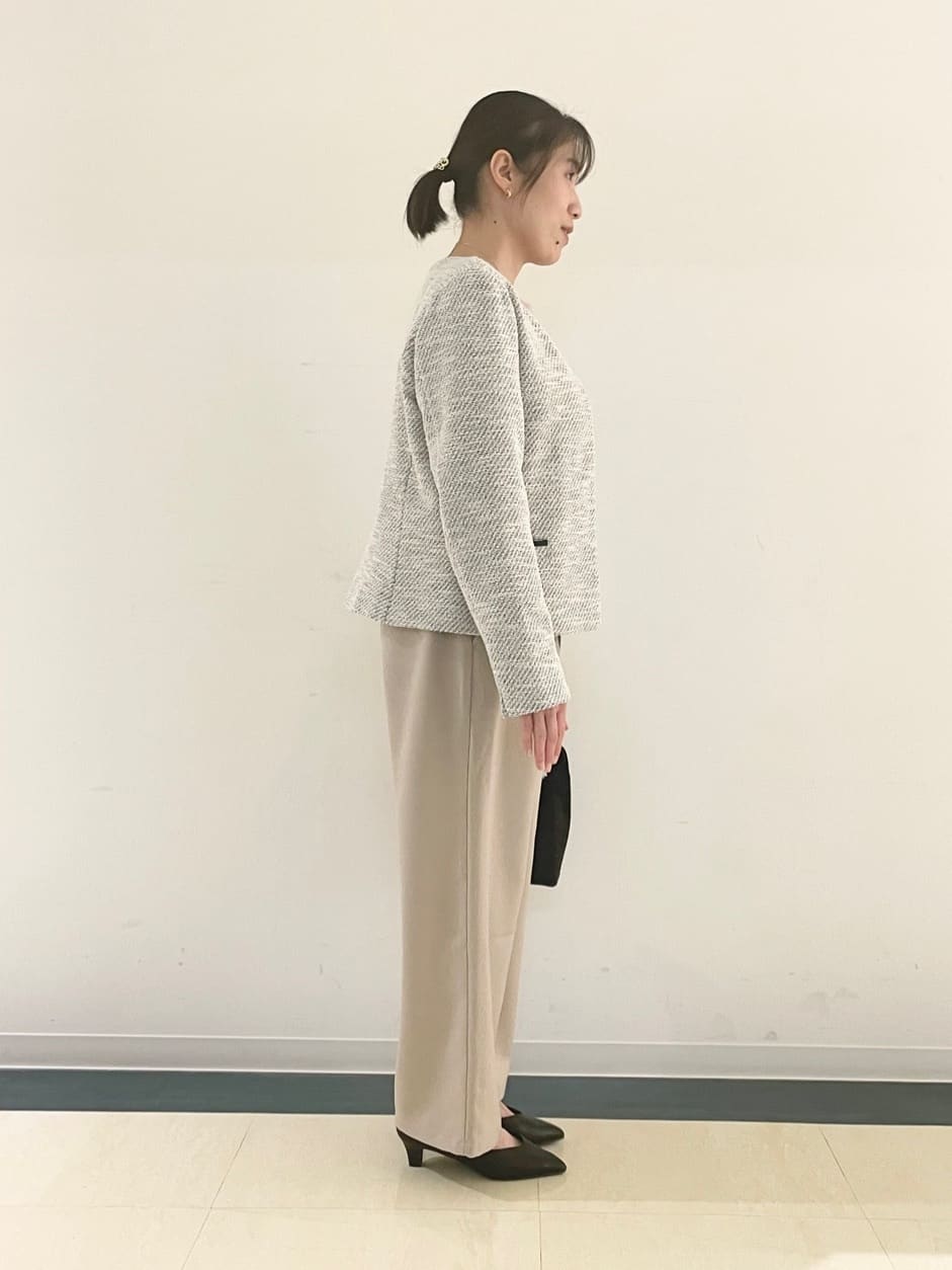 あんづさんの「SHOO･LA･RUE｜◆【S-3L】セレモニーからデイリーにも 軽くて柔らかくて着心地の良い カットツイードジャケット」を使ったコーディネート