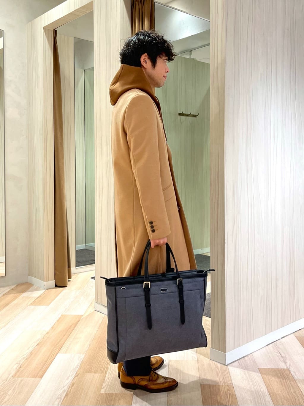 URAさんの「TAKEO KIKUCHI｜ウールカシミヤブレンド チェスターコート」を使ったコーディネート