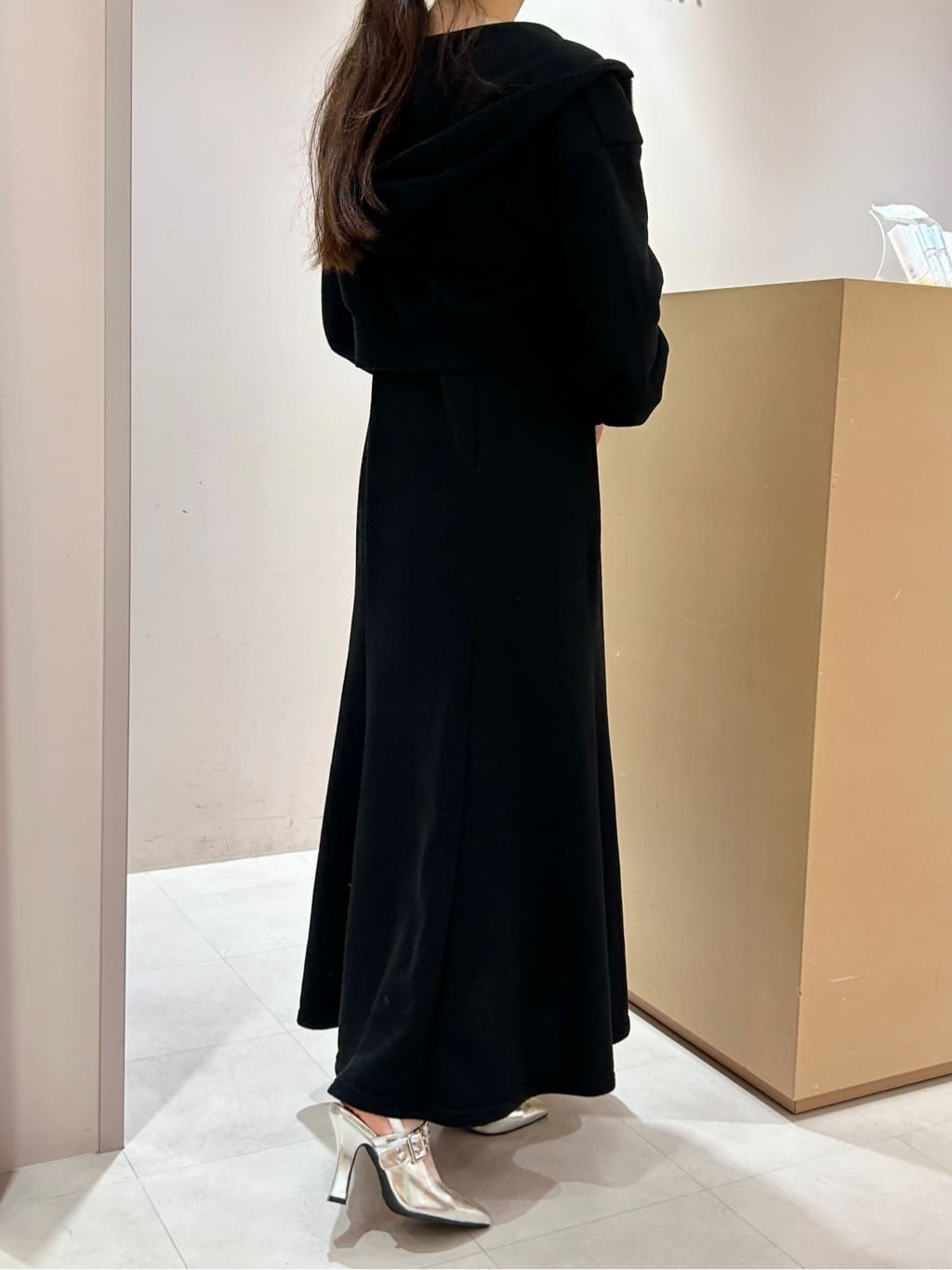takeさんの「ESPERANZA｜グロメットバックストラップパンプス」を使ったコーディネート