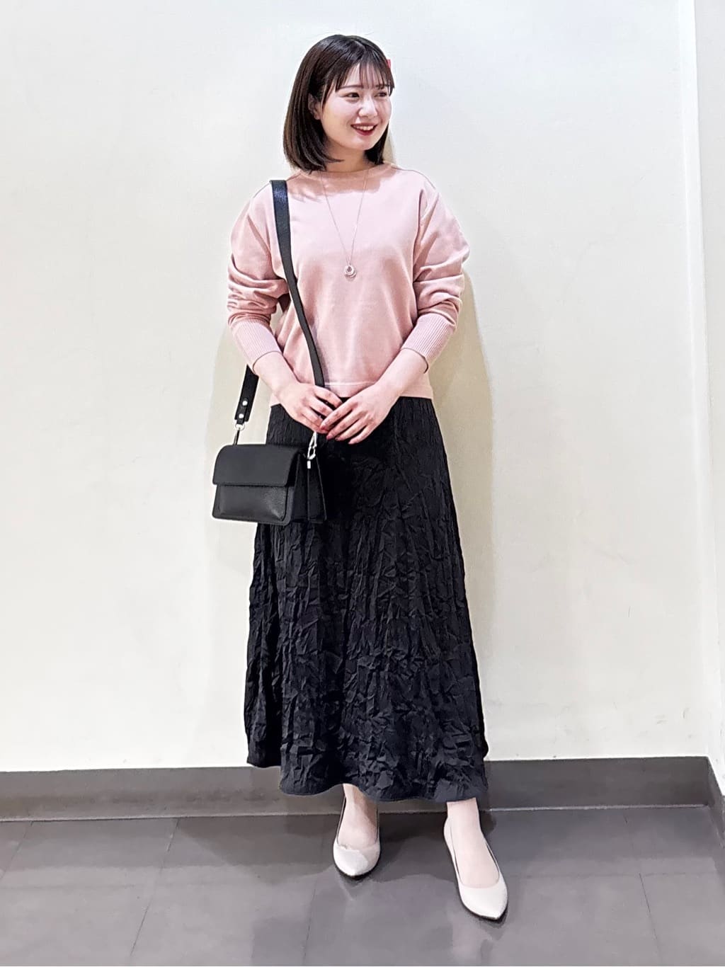 いくみさんの「UNTITLED｜トリプルワントップペンダント」を使ったコーディネート