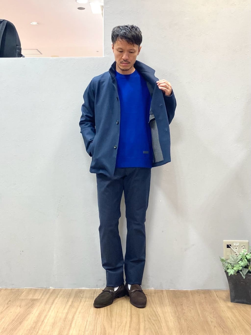 シュンさんの「TAKEO KIKUCHI｜【DOWN FABRIC】ダウンファブリック スタンドカラーブルゾン」を使ったコーディネート