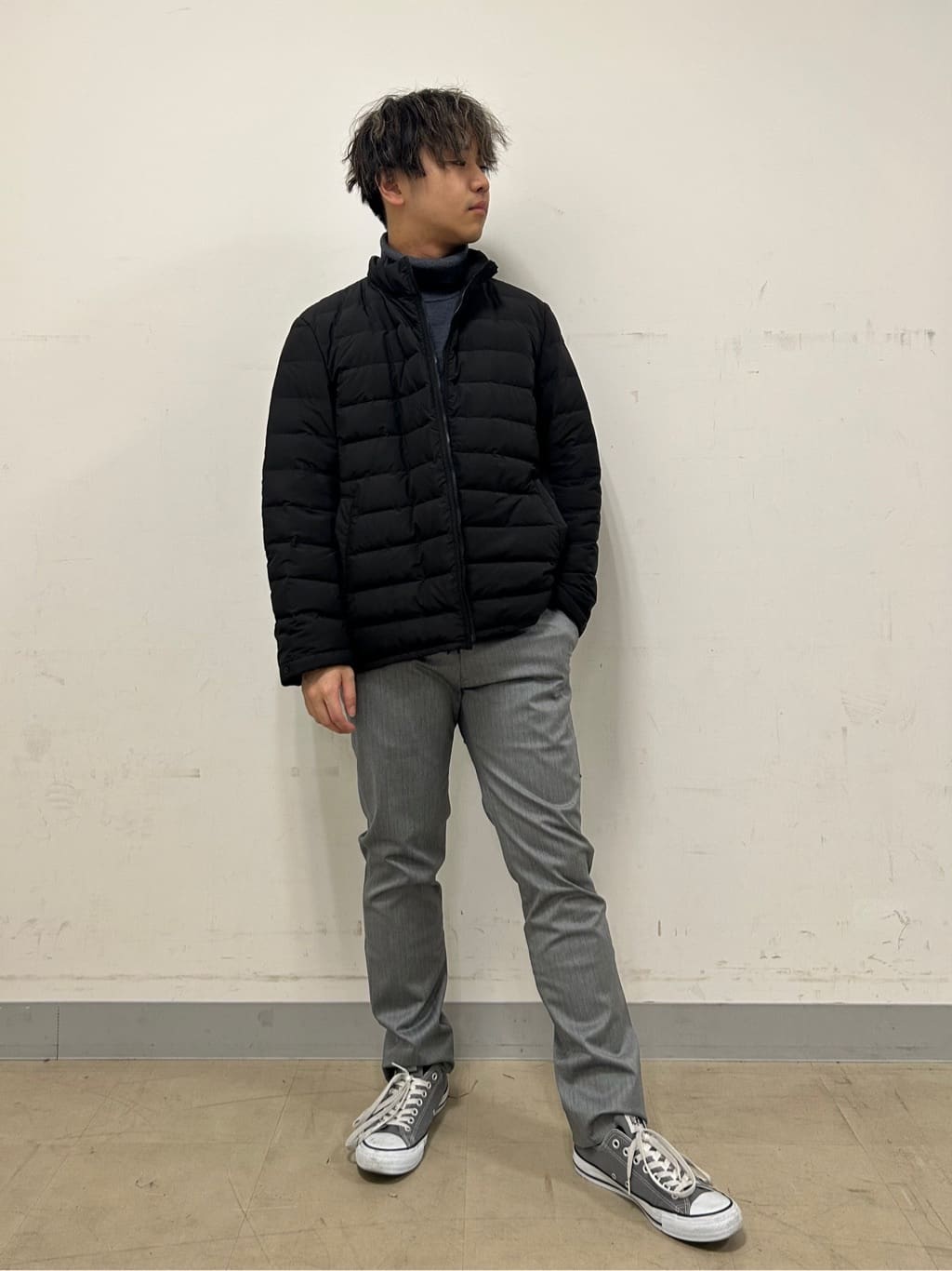 Hiroさんの「TAKEO KIKUCHI｜【全7サイズ&times;8色展開！】トップマルチヘリンボン パンツ」を使ったコーディネート
