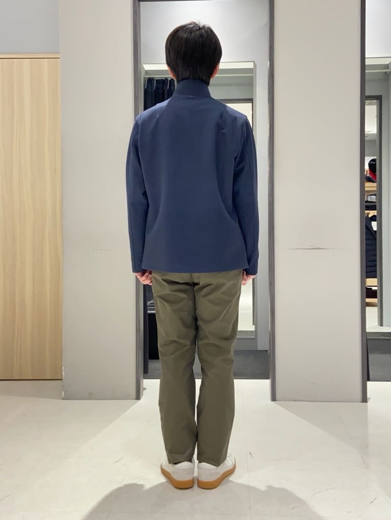 わいずみさんの「TAKEO KIKUCHI｜【DOWN FABRIC】ダウンファブリック スタンドカラーブルゾン」を使ったコーディネート
