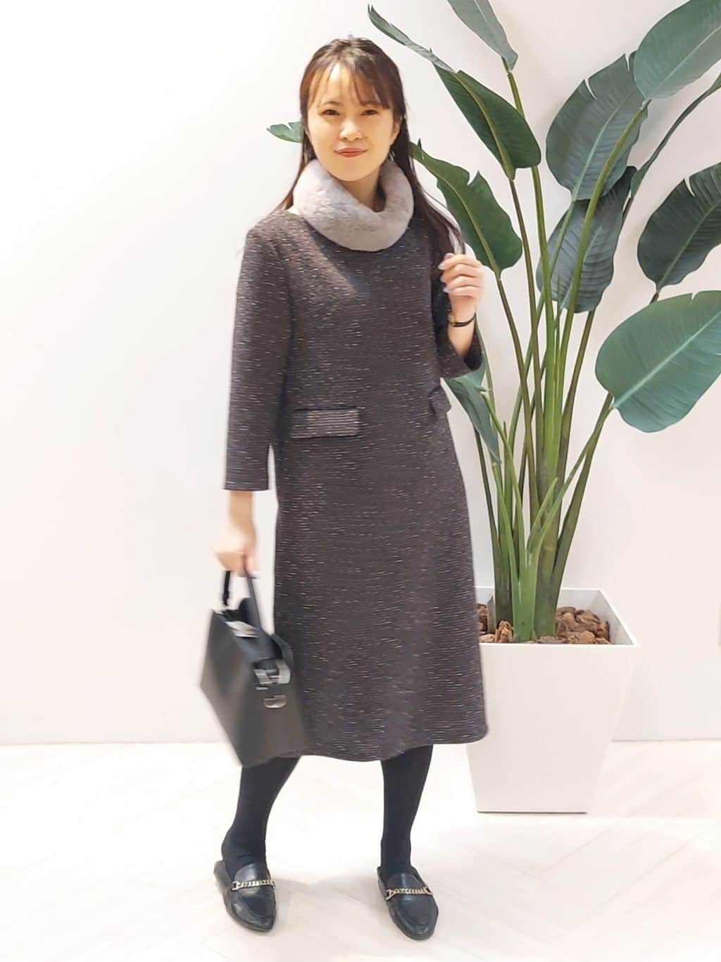 YuKaRiさんの「UNTITLED｜【日本製／2WAY衿】スタンドカラー ロングコート」を使ったコーディネート