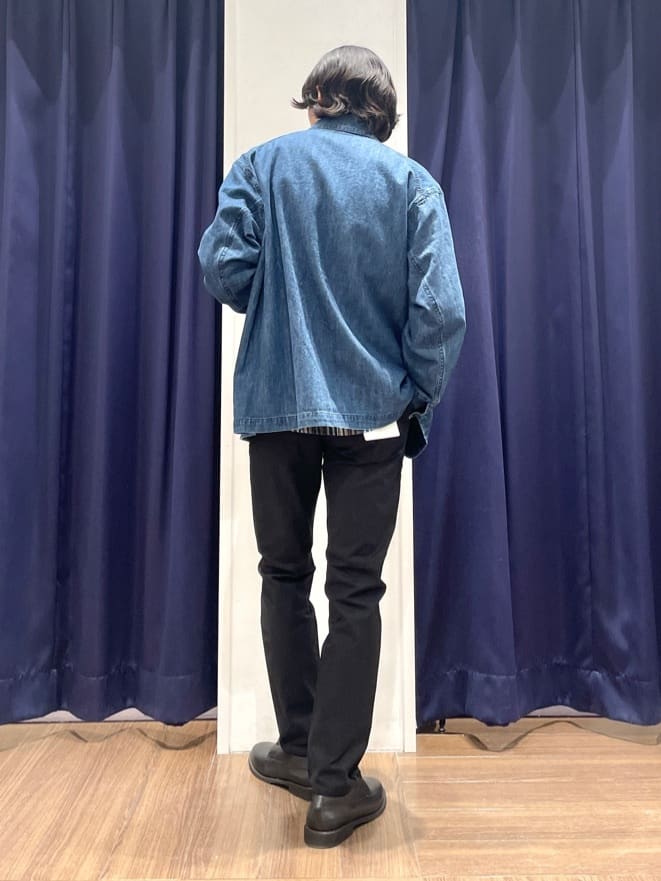 Tightさんの「THE SHOP TK｜【オールシーズン穿ける！】7DAYSストレッチへリンボンパンツ　ON&hArr;OFF兼用」を使ったコーディネート