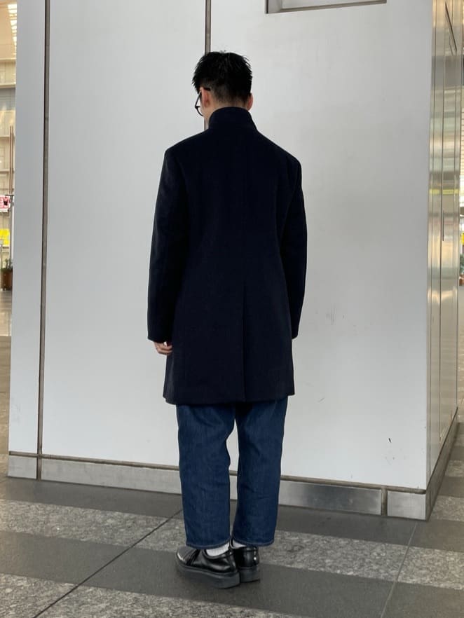 加藤裕樹さんの「TAKEO KIKUCHI｜【ウールカシミヤブレンド】ビーバー調 スタンドカラー コート」を使ったコーディネート
