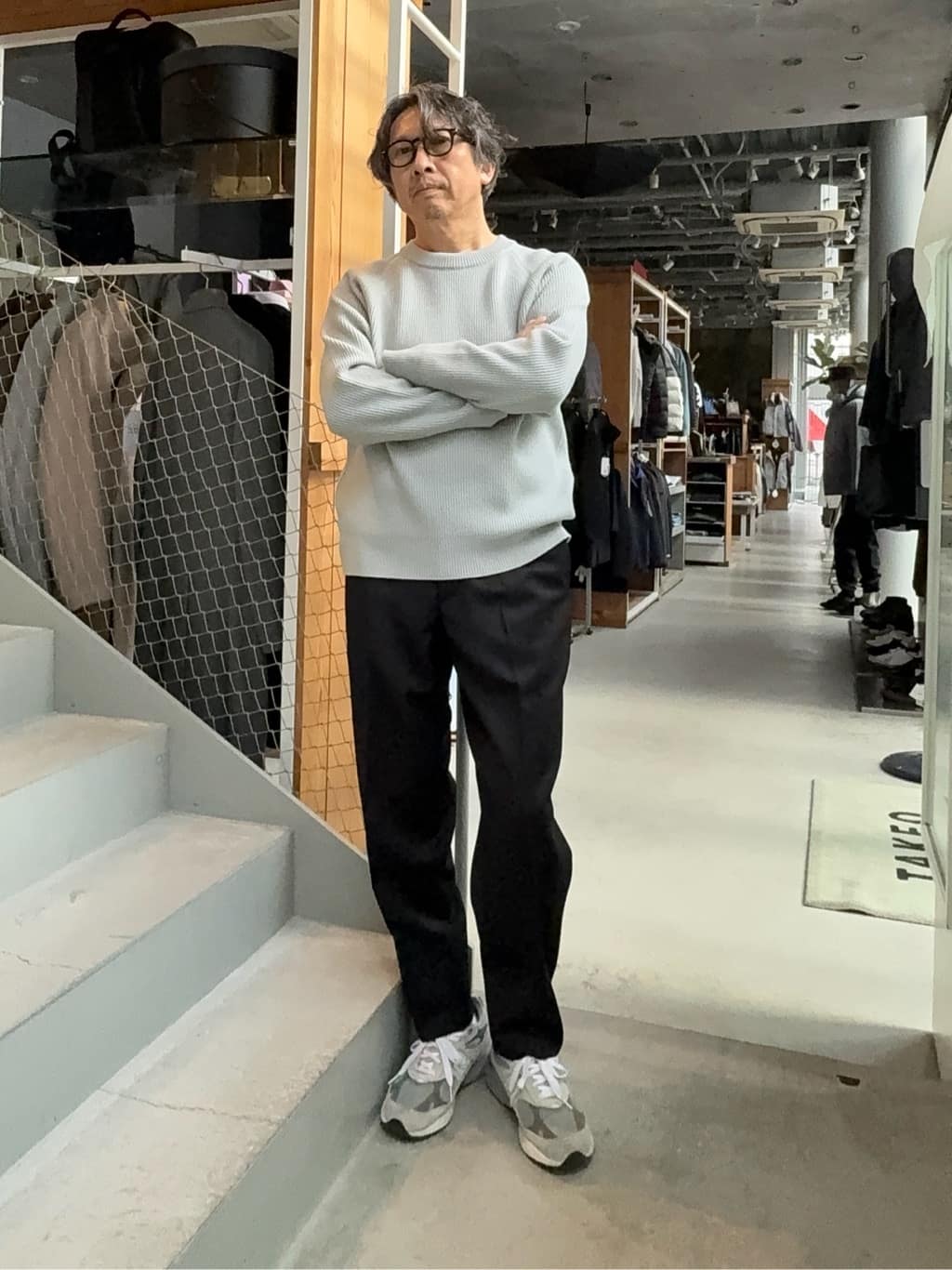 デザイナーTAKEman さんの「TAKEO KIKUCHI｜◆【便利なサイズ感】ドライビング　トートバッグ」を使ったコーディネート
