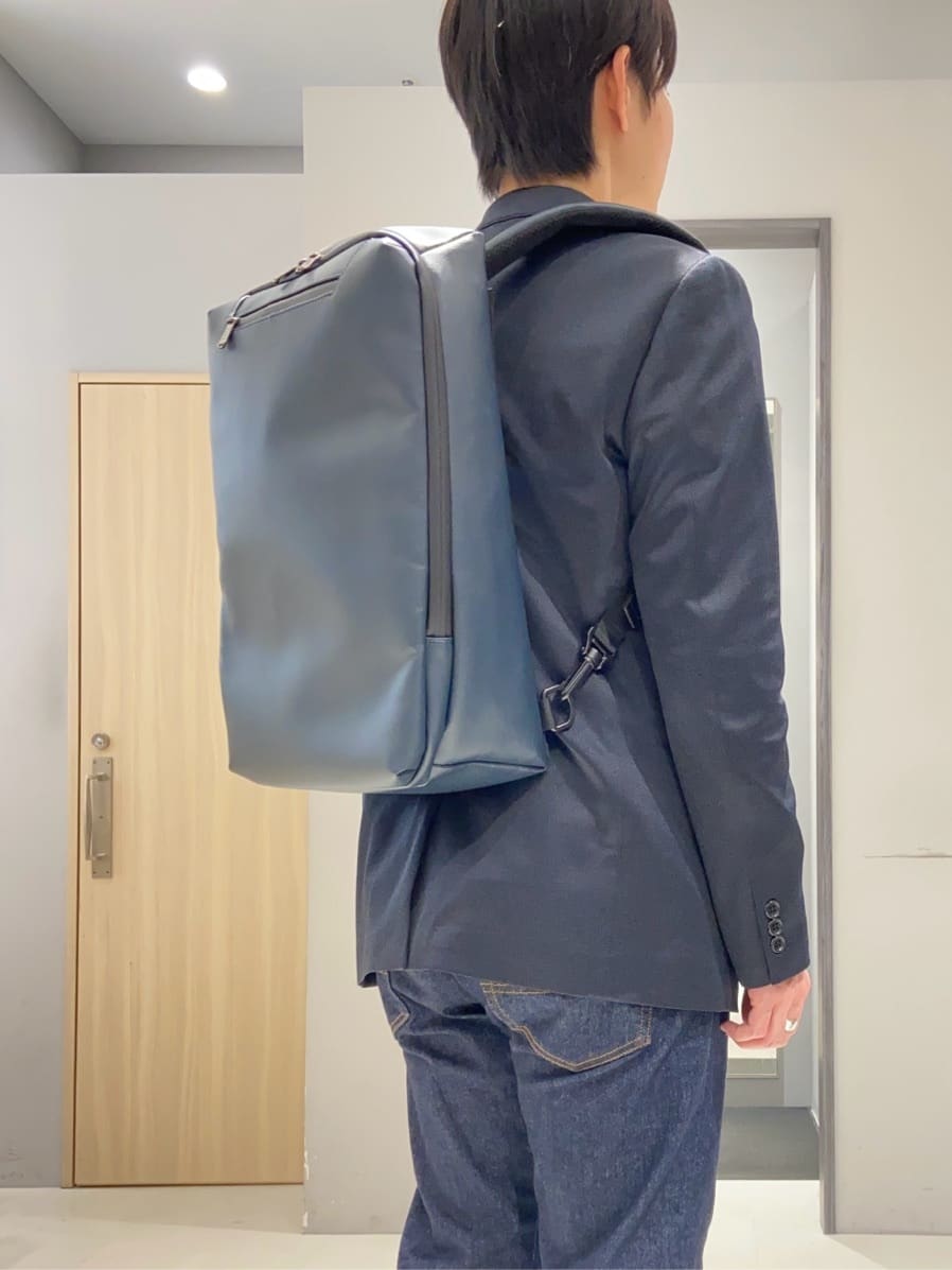 わいずみさんの「TAKEO KIKUCHI｜【モンスターストレッチ】日本製 ワンウォッシュ デニムパンツ」を使ったコーディネート