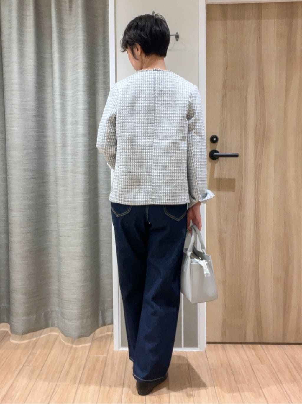 ヨッコさんの「grove｜【Lee&times;grove別注】STRAIGHT DENIM PANTS」を使ったコーディネート