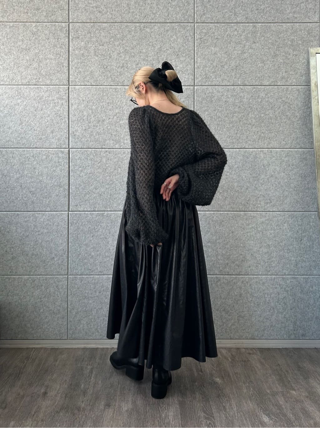 honoka Aさんの「CODE A｜2way sheer mohair pullover」を使ったコーディネート