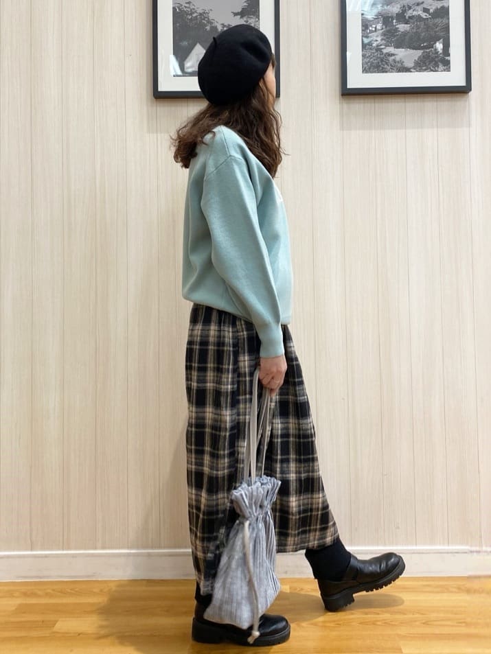 natsuさんの「SHOO･LA･RUE｜◆【S-LL】衿レースハイネックリブトップス」を使ったコーディネート