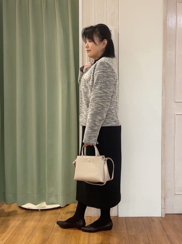 ke-yさんの「SHOO･LA･RUE｜◆【S-3L】セレモニーからデイリーにも 軽くて柔らかくて着心地の良い カットツイードジャケット」を使ったコーディネート