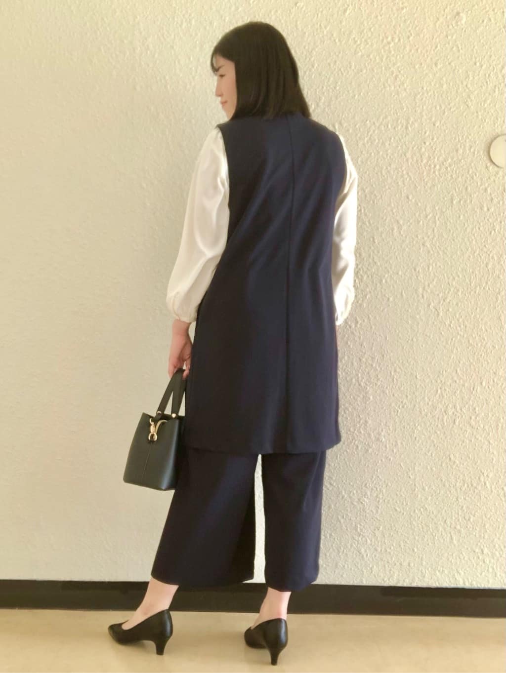 Tsuruさんの「SHOO･LA･RUE｜◆【洗える/S-3L/セットアップ可】セレモニーや通勤にも カットジョーゼット ジレ」を使ったコーディネート