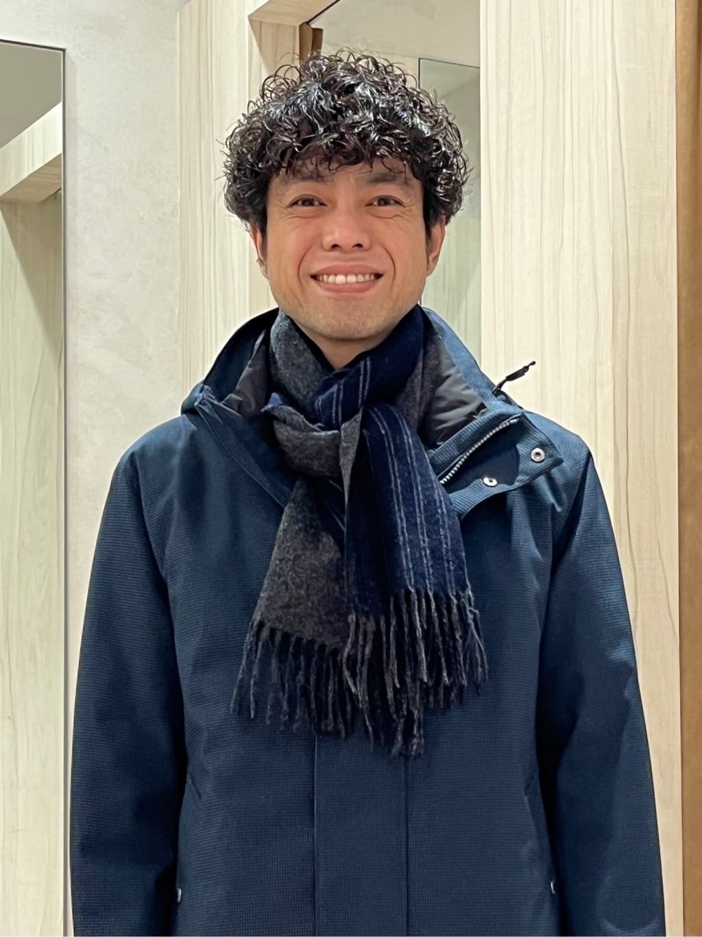 URAさんの「TAKEO KIKUCHI｜【3WAY】ハウンズトゥース ダウンライナー コート」を使ったコーディネート