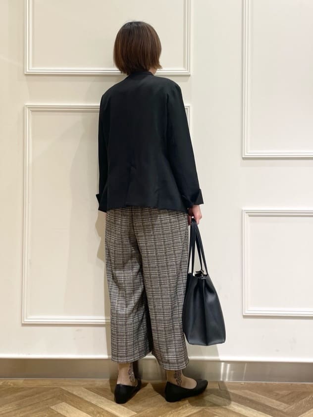 SOさんの「SHOO･LA･RUE｜◆【S-LL/セットアップ可/通勤/セレモニー】ノーカラージャケット」を使ったコーディネート