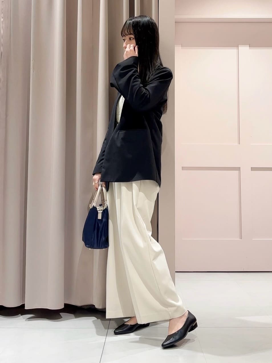 RINAさんの「ESPERANZA｜《定番》晴雨兼用クッションフラットパンプス」を使ったコーディネート