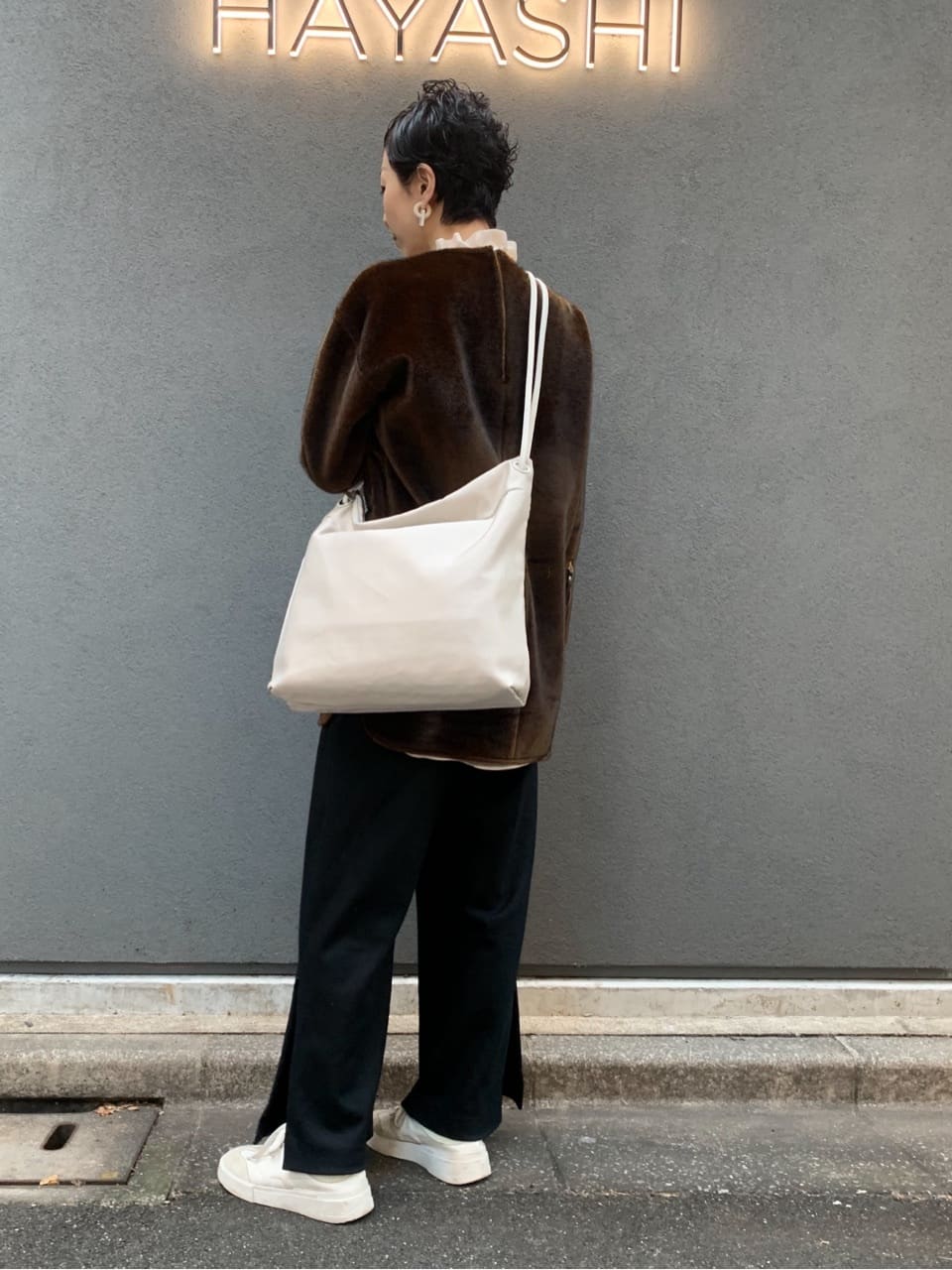 Kさんの「HIROKO HAYASHI｜ENORME RASO（エノルメ ラーゾ）ショルダーバッグ」を使ったコーディネート