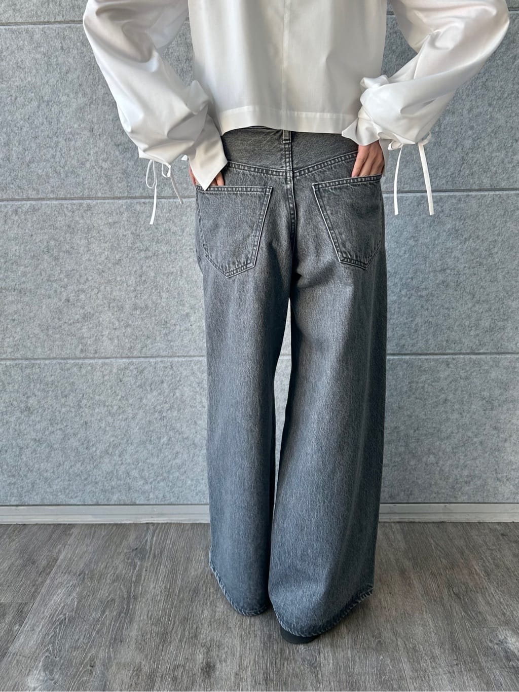 harunaさんの「CODE A｜playful puffs blouse」を使ったコーディネート
