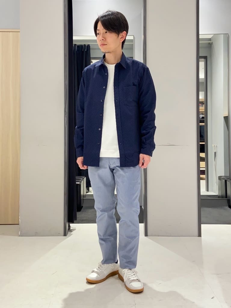 わいずみさんの「TAKEO KIKUCHI｜【全7サイズ&times;8色展開！】トップマルチヘリンボン パンツ」を使ったコーディネート