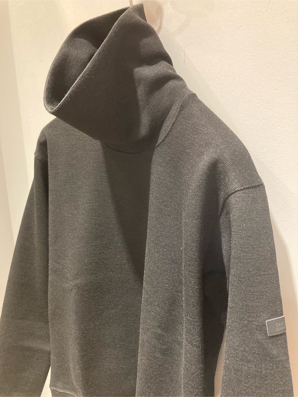 シュンさんの「TAKEO KIKUCHI｜【DOWN FABRIC】ダウンファブリック スタンドカラーブルゾン」を使ったコーディネート