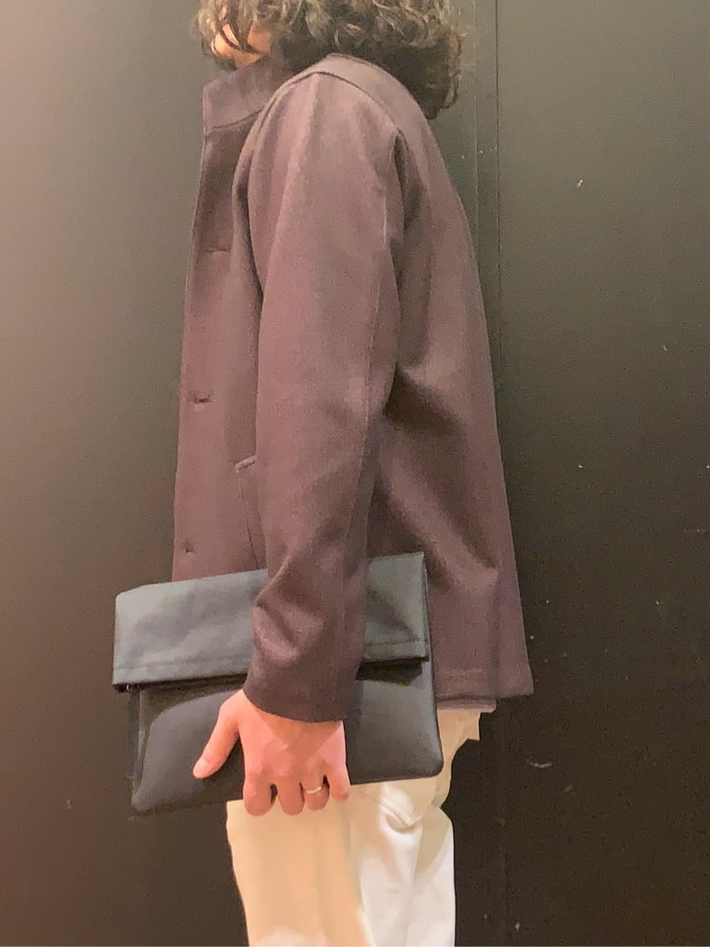 木村剛さんの「TAKEO KIKUCHI｜【DOWN FABRIC】ダウンファブリック スタンドカラーブルゾン」を使ったコーディネート