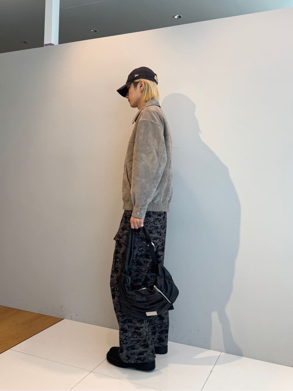 simさんの「tk.TAKEO KIKUCHI｜◆ジップショートブルゾン」を使ったコーディネート