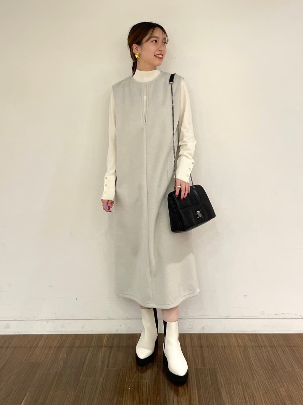 ねねさんの「INDIVI｜◆【合皮／フォーマル】ショルダー付きスクエアバッグ」を使ったコーディネート