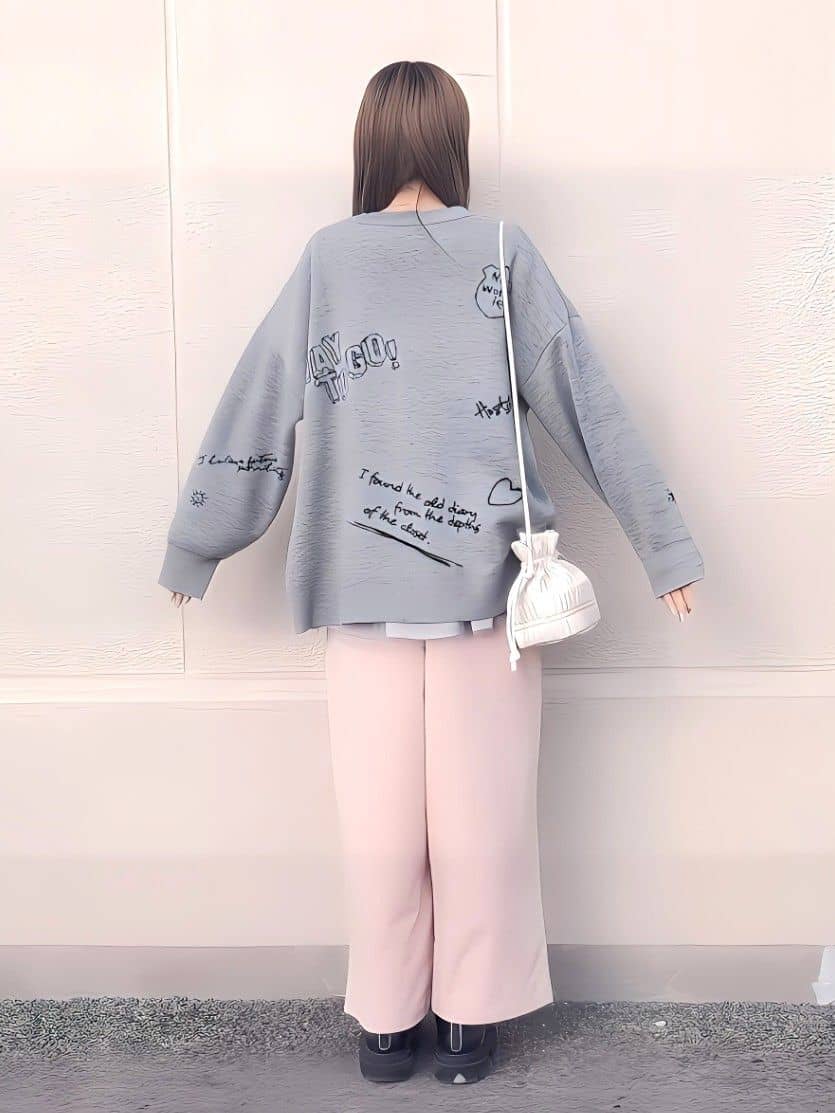 asadaさんの「SHOO･LA･RUE｜◆【S-LL/体型カバー】いつものコーデにプラスワン　裾チュールインナー」を使ったコーディネート