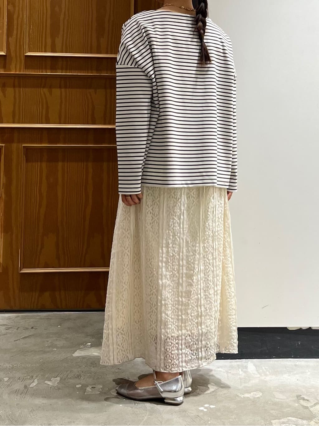 sakiiさんの「THE SHOP TK｜◆ドロップショルダープルオーバー【洗える】」を使ったコーディネート