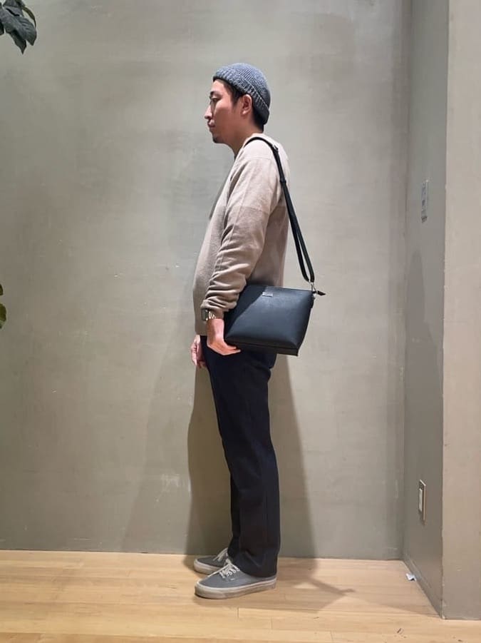 IMAIさんの「TAKEO KIKUCHI｜【DOWN FABRIC】ダウンファブリック ドレスパンツ / セットアップ対応」を使ったコーディネート