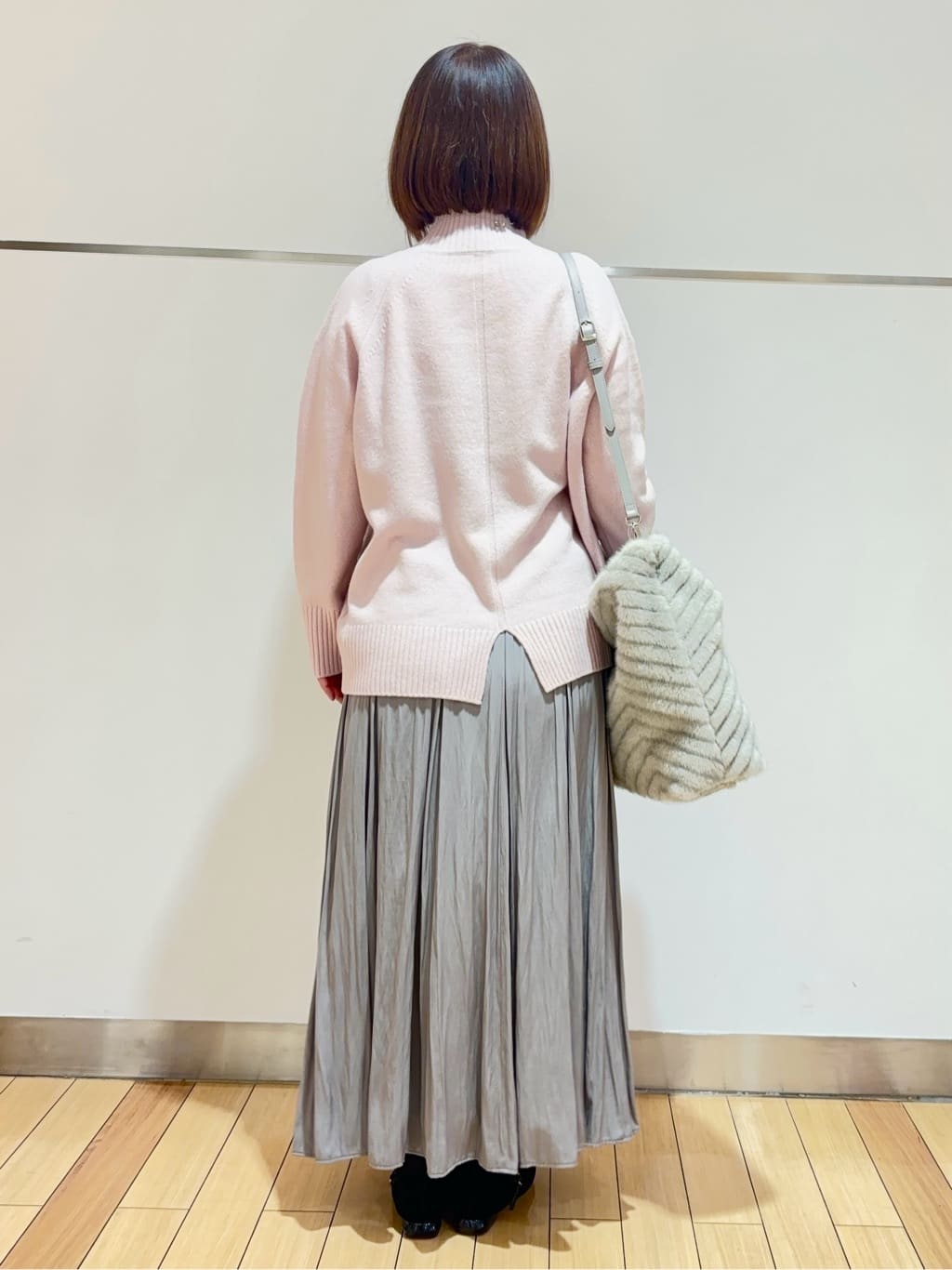 MIKIKOさんの「UNTITLED｜」を使ったコーディネート
