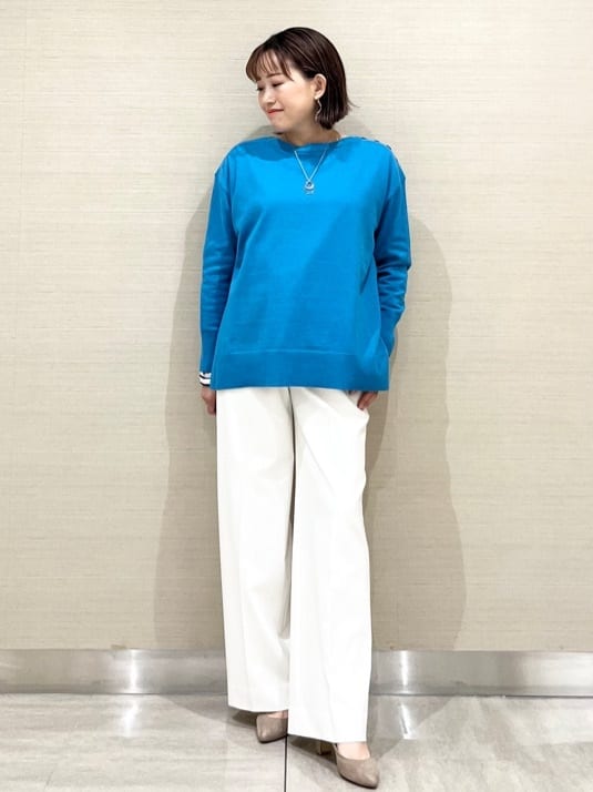 なつよさんの「UNTITLED｜◆【洗える/体型カバー】ボートネック肩ボタンニット」を使ったコーディネート