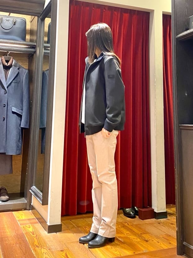 かわぴーさんの「TAKEO KIKUCHI｜【Made in JAPAN】播州織 ヘリンボン ストレート パンツ」を使ったコーディネート