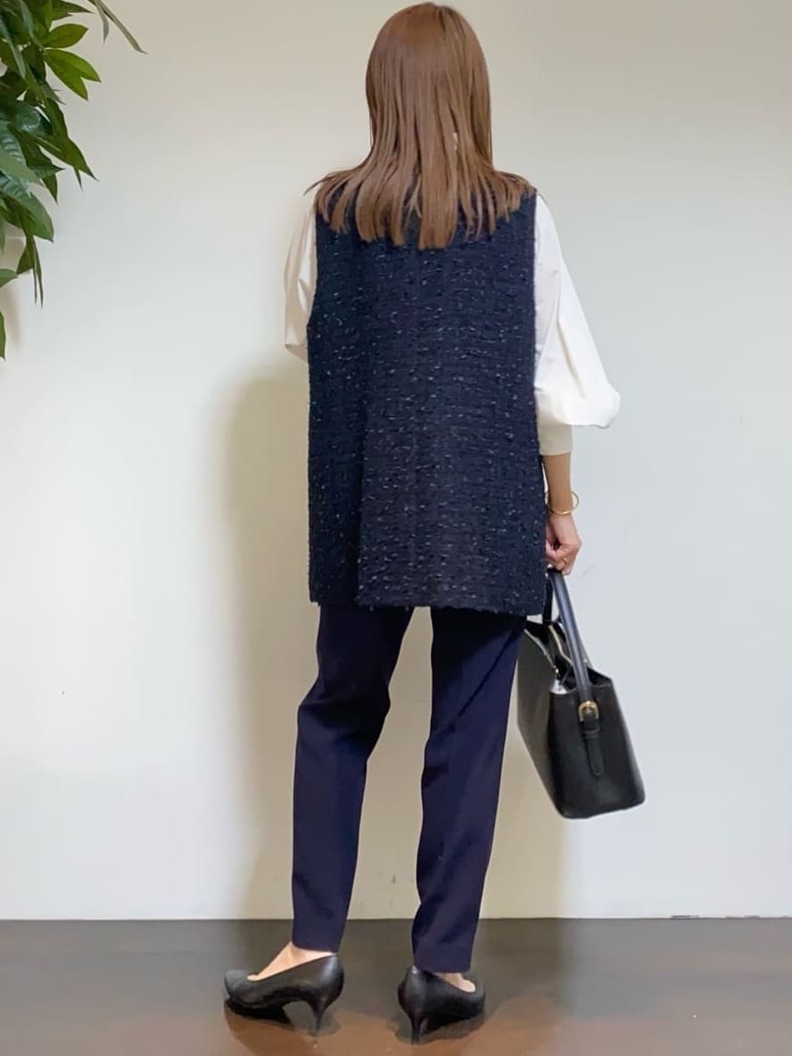 tomoさんの「UNTITLED｜◆【通勤スーツ】タックテーパードパンツ」を使ったコーディネート