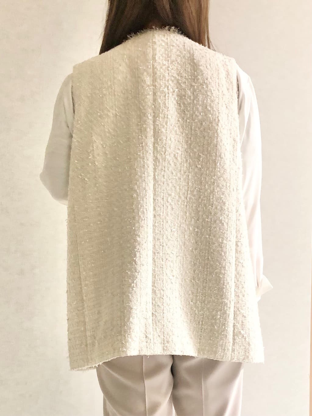 sayuさんの「UNTITLED｜◆【通勤スーツ】タックテーパードパンツ」を使ったコーディネート