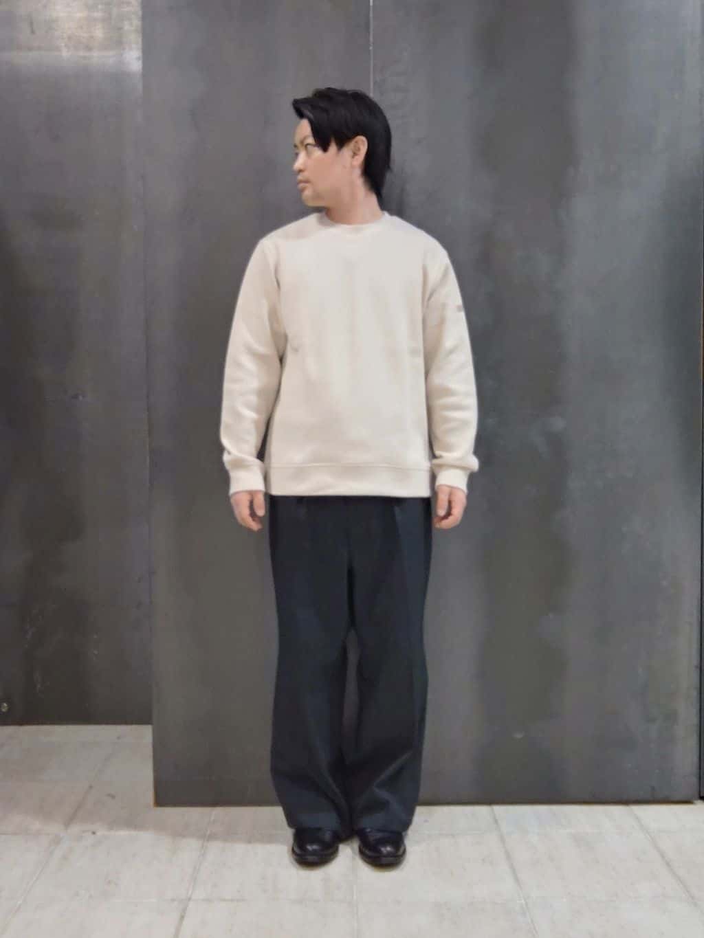 shiominさんの「TAKEO KIKUCHI｜ウールカシミヤブレンド チェスターコート」を使ったコーディネート