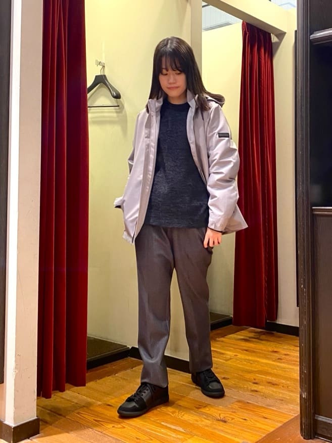 かわぴーさんの「TAKEO KIKUCHI｜【DOWN FABRIC】ダウンファブリック ドレスパンツ / セットアップ対応」を使ったコーディネート