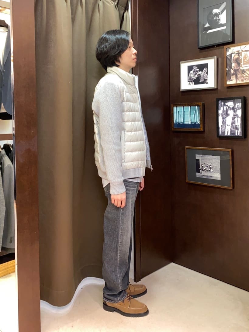 コバヤシさんの「TAKEO KIKUCHI｜ハットモチーフ ジャカード ストライプ シャツ」を使ったコーディネート