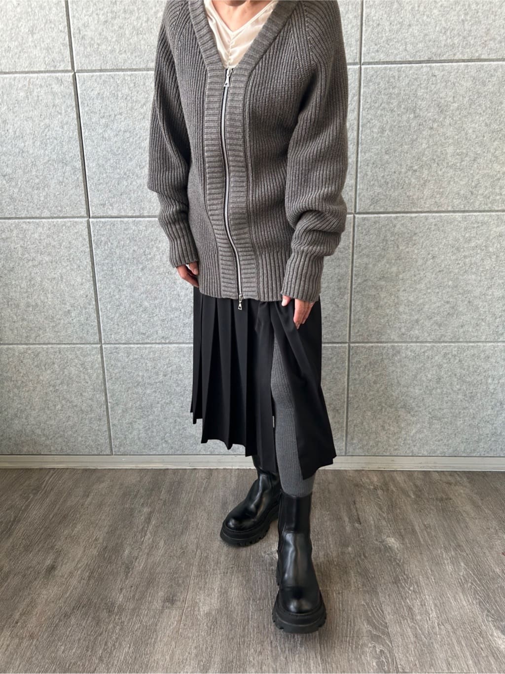 yukoさんの「CODE A｜sheer gathered jersey top」を使ったコーディネート