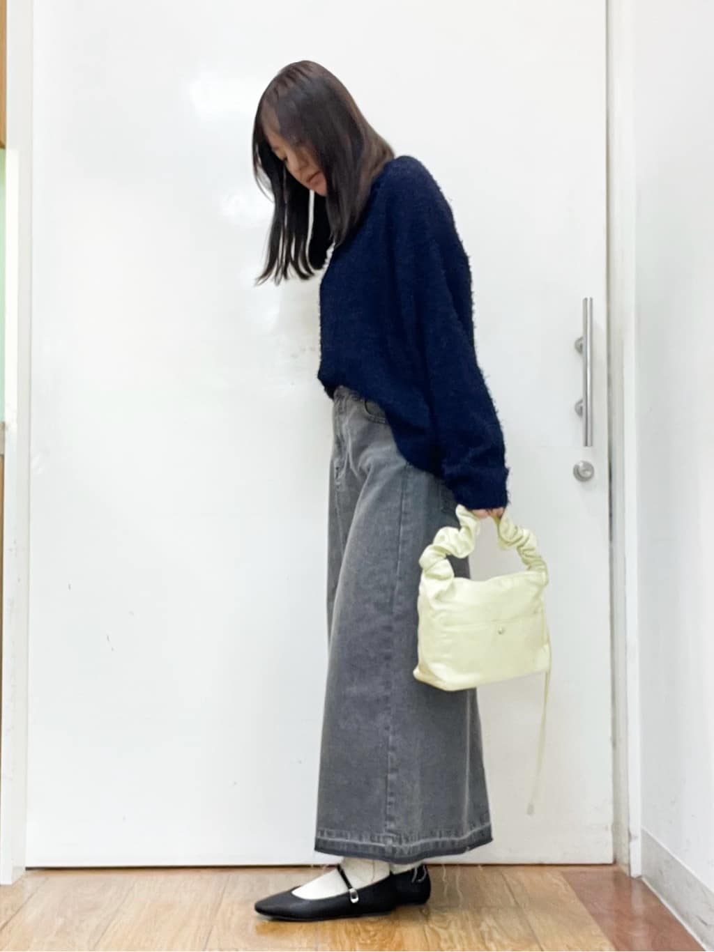 sakiさんの「SHOO･LA･RUE｜◆ミニドロストシャイニーショルダーバッグ」を使ったコーディネート