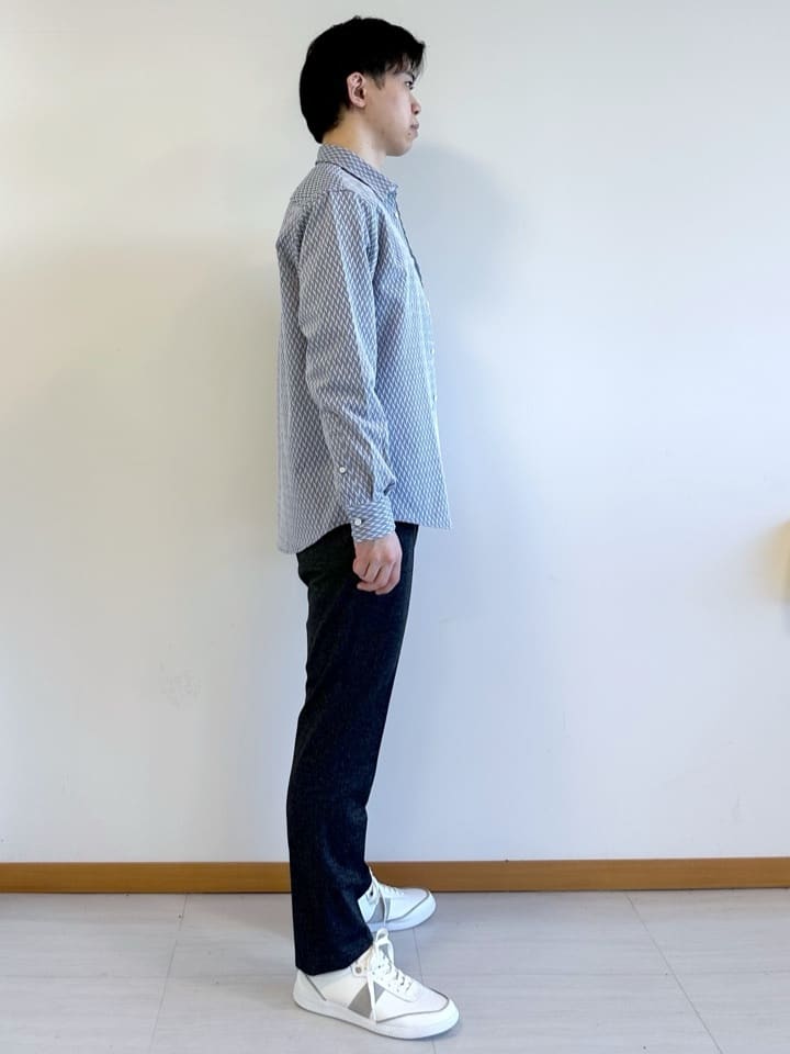 イッシーさんの「TAKEO KIKUCHI｜【ONOFF対応】TRダブルニット ストレッチパンツ」を使ったコーディネート