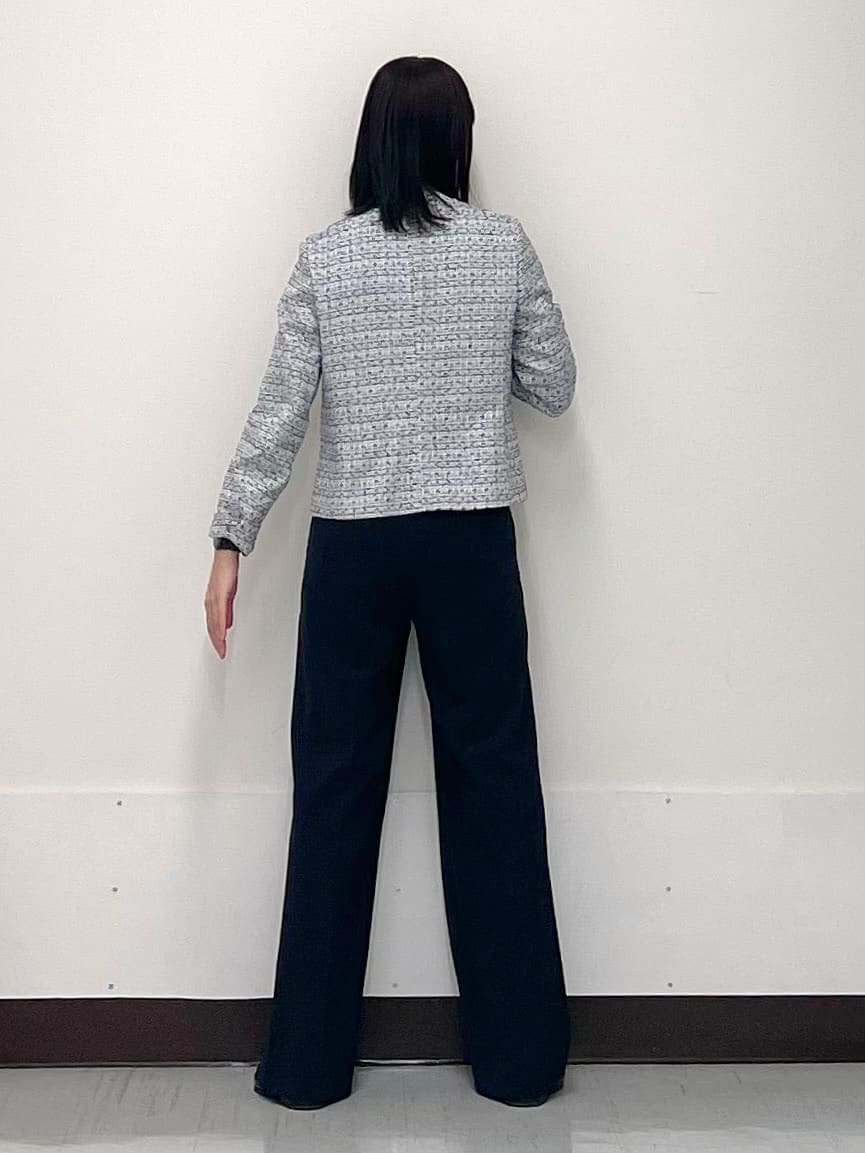 ikueさんの「INDIVI｜【洗える／UVケア／スーツ】ストレッチワイドパンツ」を使ったコーディネート