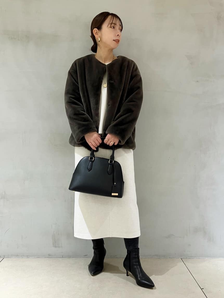 tomoさんの「UNTITLED｜【追加8／名品】2WAYポケットボストンバッグ」を使ったコーディネート