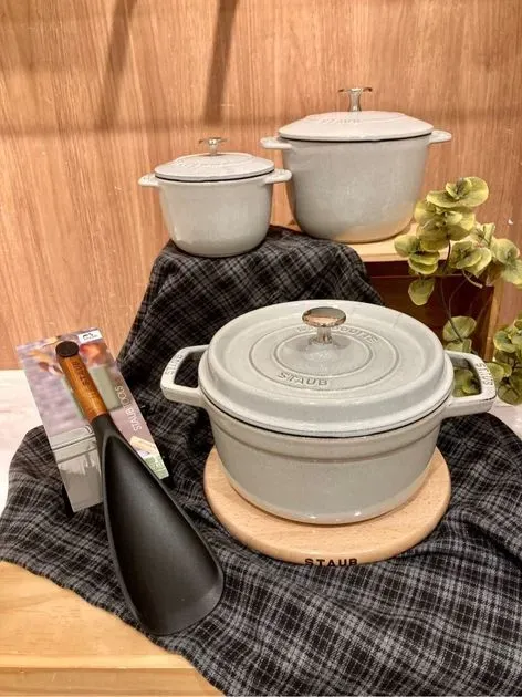 ピコ・ココット 14cm カンパーニュ ＜Staub ストウブ ＞（鍋） | 212