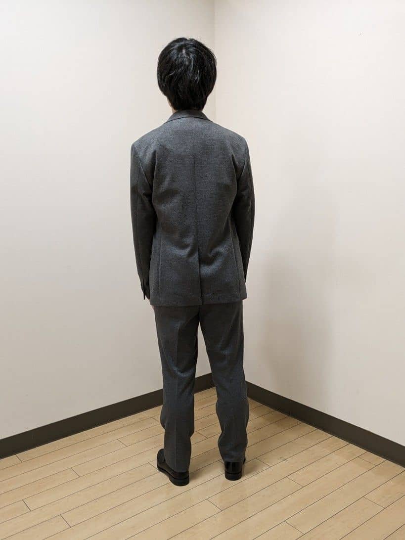 あきやまさんの「TAKEO KIKUCHI｜コインローファー」を使ったコーディネート