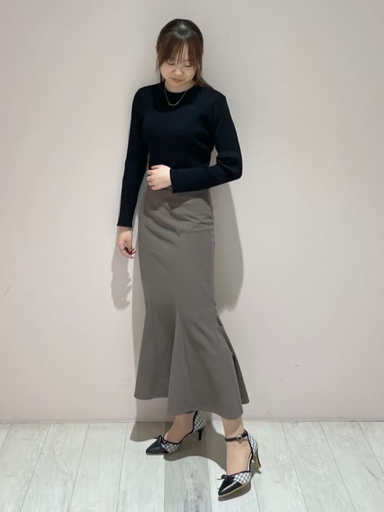 azusaさんの「ESPERANZA｜スパンコールセパレートパンプス」を使ったコーディネート